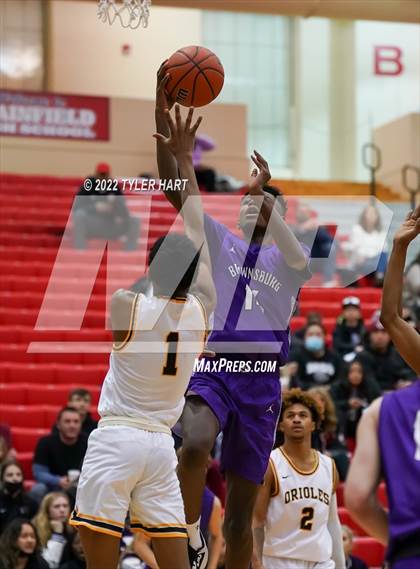 Thumbnail 2 in Brownsburg vs. Avon (Hendricks County Tournament) photogallery.