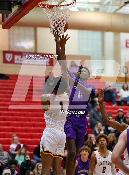 Thumbnail 1 in Brownsburg vs. Avon (Hendricks County Tournament) photogallery.