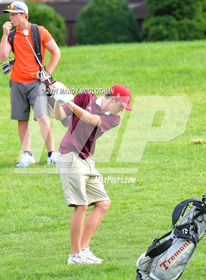 Thumbnail 3 in Tremont @ Illini Bluffs photogallery.
