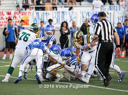 Thumbnail 2 in Canyon vs. Burbank photogallery.