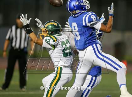 Thumbnail 2 in Canyon vs. Burbank photogallery.