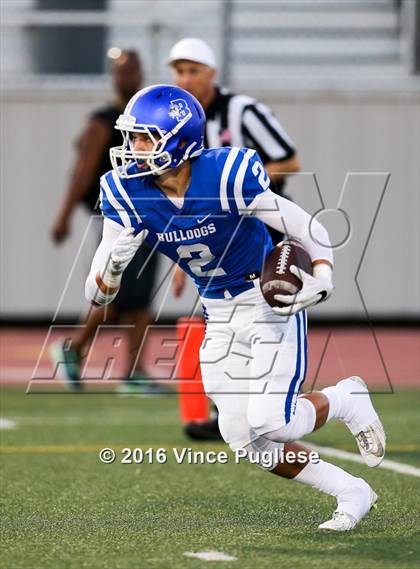 Thumbnail 1 in Canyon vs. Burbank photogallery.