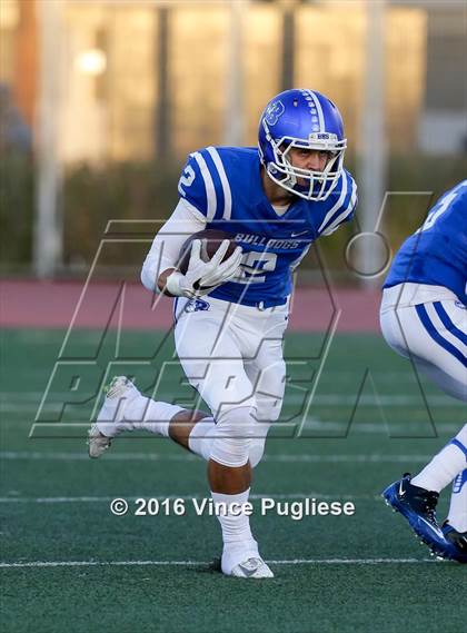 Thumbnail 1 in Canyon vs. Burbank photogallery.