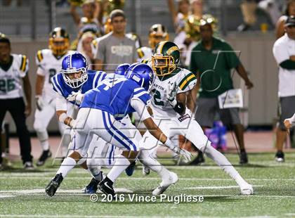 Thumbnail 3 in Canyon vs. Burbank photogallery.