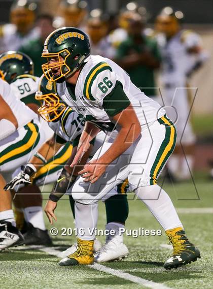 Thumbnail 3 in Canyon vs. Burbank photogallery.