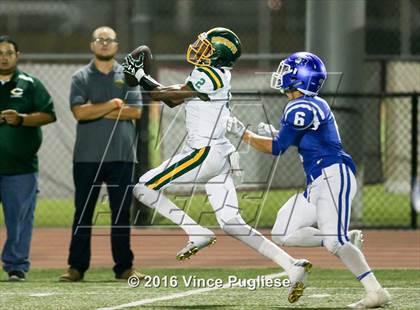 Thumbnail 3 in Canyon vs. Burbank photogallery.