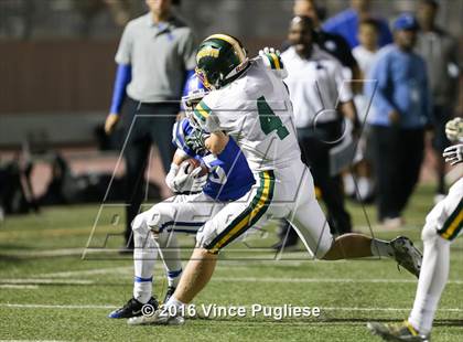 Thumbnail 2 in Canyon vs. Burbank photogallery.