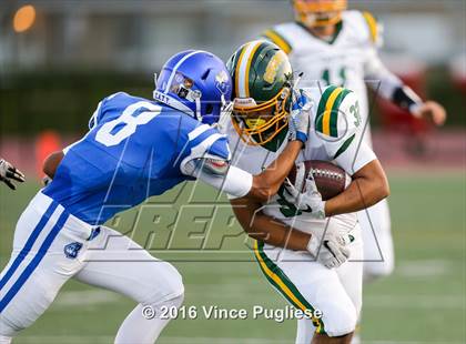 Thumbnail 1 in Canyon vs. Burbank photogallery.