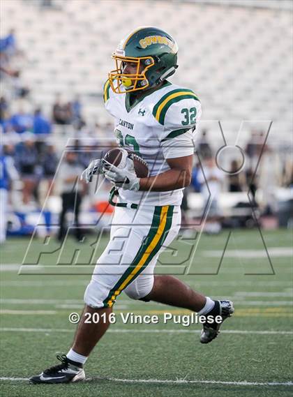Thumbnail 1 in Canyon vs. Burbank photogallery.