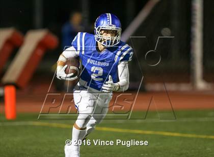 Thumbnail 2 in Canyon vs. Burbank photogallery.