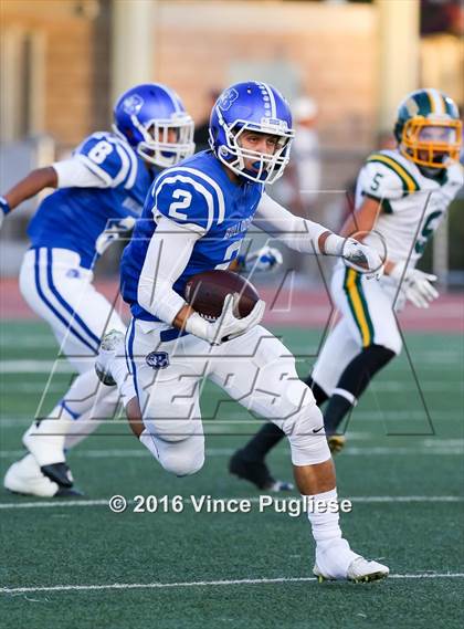 Thumbnail 1 in Canyon vs. Burbank photogallery.