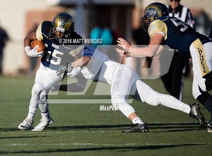 Thumbnail 3 in Lafayette vs. Eastern View (VHSL 4A 3rd Round Playoff) photogallery.