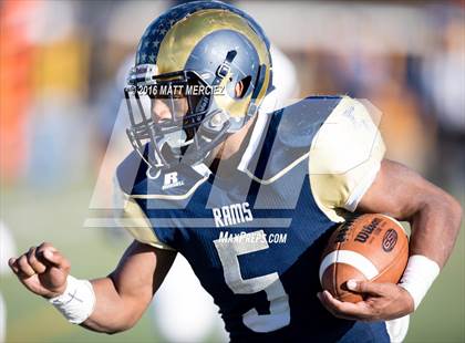 Thumbnail 2 in Lafayette vs. Eastern View (VHSL 4A 3rd Round Playoff) photogallery.
