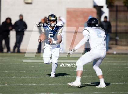 Thumbnail 3 in Lafayette vs. Eastern View (VHSL 4A 3rd Round Playoff) photogallery.