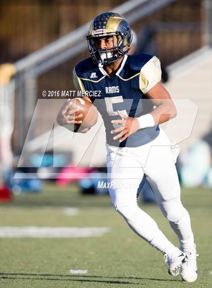 Thumbnail 1 in Lafayette vs. Eastern View (VHSL 4A 3rd Round Playoff) photogallery.