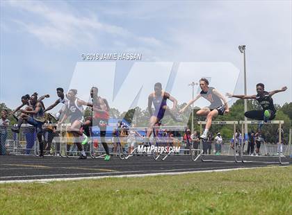 Thumbnail 1 in SCHSL Class AAA Lowcountry Qualifer photogallery.