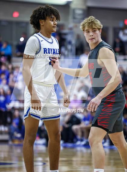 Thumbnail 2 in Fishers vs Hamilton (IHSAA Southeastern 4A Sectional Round1) photogallery.