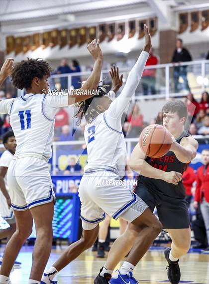 Thumbnail 3 in Fishers vs Hamilton (IHSAA Southeastern 4A Sectional Round1) photogallery.