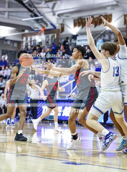 Thumbnail 2 in Fishers vs Hamilton (IHSAA Southeastern 4A Sectional Round1) photogallery.