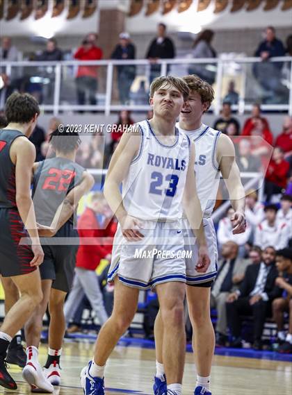 Thumbnail 3 in Fishers vs Hamilton (IHSAA Southeastern 4A Sectional Round1) photogallery.