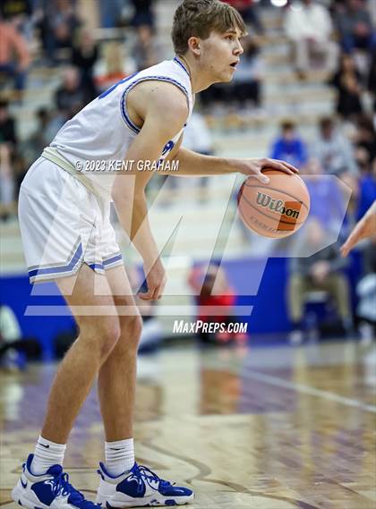 Thumbnail 2 in Fishers vs Hamilton (IHSAA Southeastern 4A Sectional Round1) photogallery.