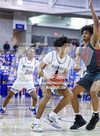 Thumbnail 1 in Fishers vs Hamilton (IHSAA Southeastern 4A Sectional Round1) photogallery.
