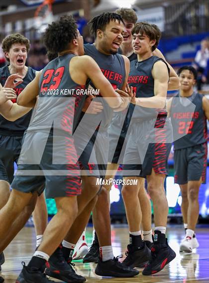 Thumbnail 2 in Fishers vs Hamilton (IHSAA Southeastern 4A Sectional Round1) photogallery.