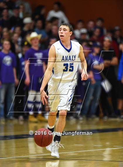 Thumbnail 3 in Petaluma vs. Analy (SCL Final) photogallery.