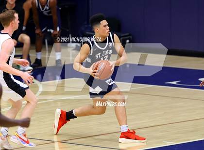 Thumbnail 3 in St. John Bosco vs. Sierra Canyon (CIF SS Open Playoff) photogallery.