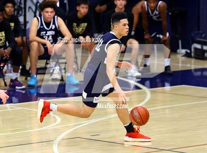 Thumbnail 2 in St. John Bosco vs. Sierra Canyon (CIF SS Open Playoff) photogallery.