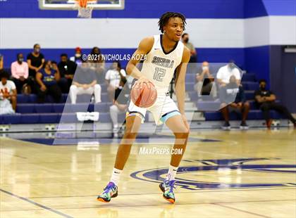 Thumbnail 1 in St. John Bosco vs. Sierra Canyon (CIF SS Open Playoff) photogallery.