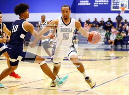 Thumbnail 1 in St. John Bosco vs. Sierra Canyon (CIF SS Open Playoff) photogallery.