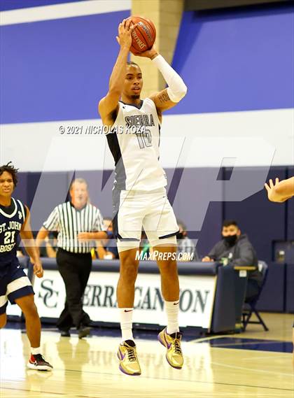 Thumbnail 2 in St. John Bosco vs. Sierra Canyon (CIF SS Open Playoff) photogallery.