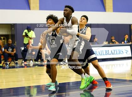 Thumbnail 3 in St. John Bosco vs. Sierra Canyon (CIF SS Open Playoff) photogallery.