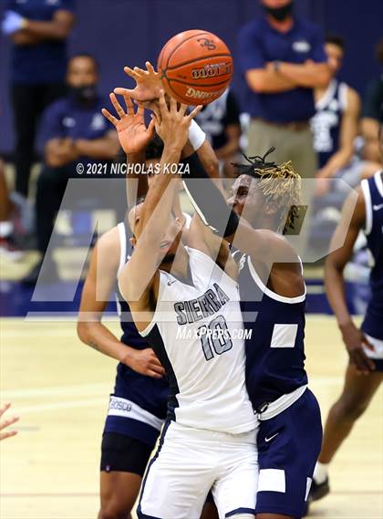 Thumbnail 1 in St. John Bosco vs. Sierra Canyon (CIF SS Open Playoff) photogallery.