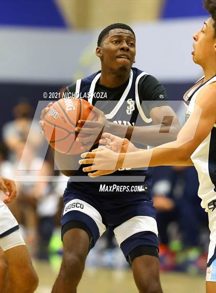 Thumbnail 2 in St. John Bosco vs. Sierra Canyon (CIF SS Open Playoff) photogallery.