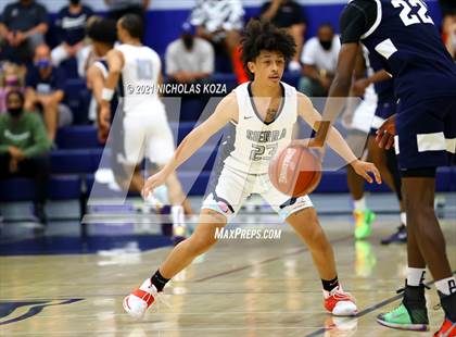 Thumbnail 3 in St. John Bosco vs. Sierra Canyon (CIF SS Open Playoff) photogallery.