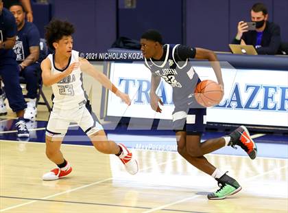Thumbnail 3 in St. John Bosco vs. Sierra Canyon (CIF SS Open Playoff) photogallery.