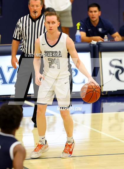 Thumbnail 1 in St. John Bosco vs. Sierra Canyon (CIF SS Open Playoff) photogallery.
