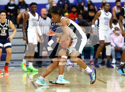 Thumbnail 2 in St. John Bosco vs. Sierra Canyon (CIF SS Open Playoff) photogallery.