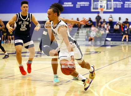 Thumbnail 1 in St. John Bosco vs. Sierra Canyon (CIF SS Open Playoff) photogallery.