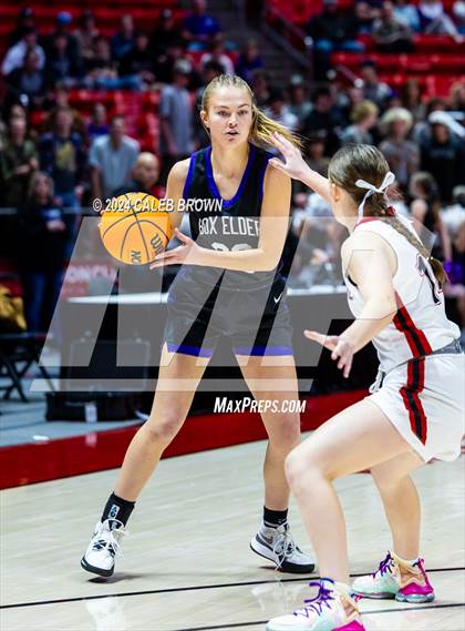 Thumbnail 1 in Box Elder vs. Bountiful (UHSAA 5A Semifinal) photogallery.