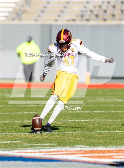 Thumbnail 2 in West Charlotte vs Seventy-First (NCHSAA 3A Final) photogallery.
