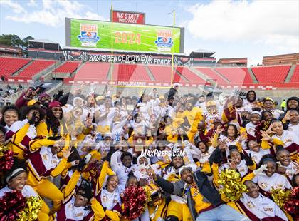 Thumbnail 2 in West Charlotte vs Seventy-First (NCHSAA 3A Final) photogallery.