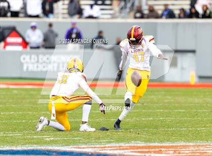 Thumbnail 2 in West Charlotte vs Seventy-First (NCHSAA 3A Final) photogallery.