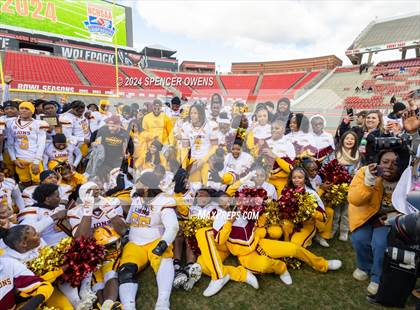 Thumbnail 1 in West Charlotte vs Seventy-First (NCHSAA 3A Final) photogallery.