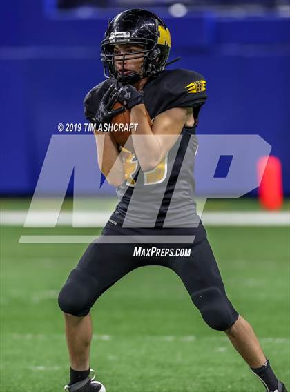 Thumbnail 1 in Milan vs Lawrenceburg photogallery.