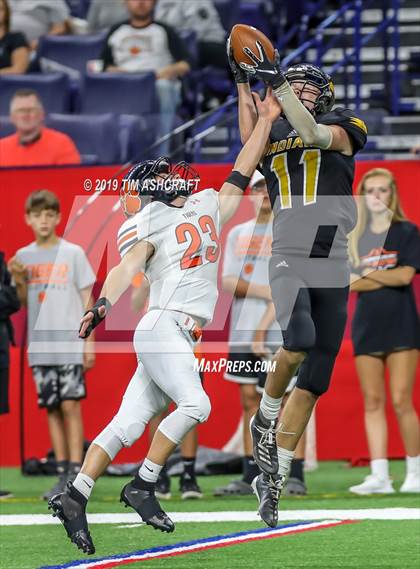 Thumbnail 2 in Milan vs Lawrenceburg photogallery.