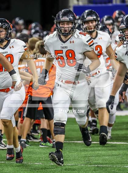 Thumbnail 3 in Milan vs Lawrenceburg photogallery.