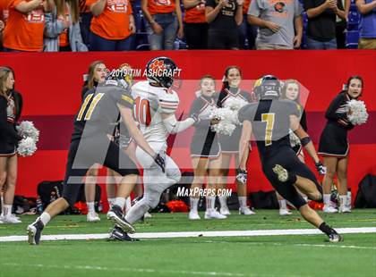 Thumbnail 1 in Milan vs Lawrenceburg photogallery.